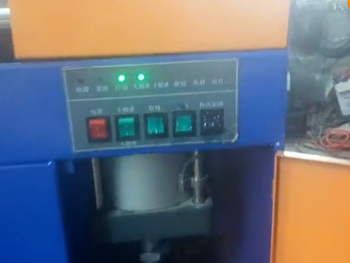 �๦���S��ע�͙C